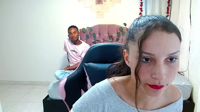 scarlet160920 online show from November 30, 2025, 3:05 pm