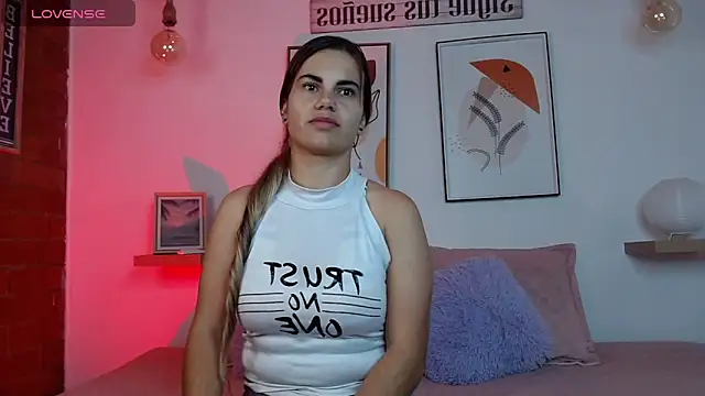 yeimi eclipse online show from November 30, 2025, 2:59 am