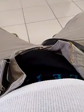 Snapshot of cristian112090 chatting on November 20, 2025, 5:56 pm cristian112090 online show from November 20, 2025, 5:56 pm