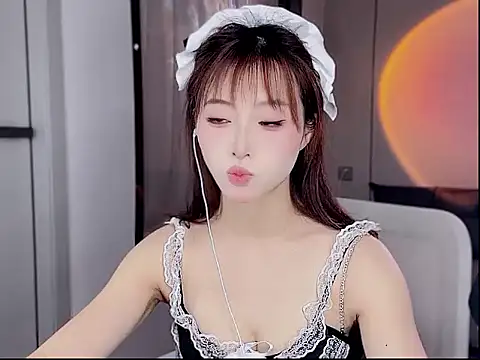 Kikikiki5678 online show from December 14, 2025, 7:03 am