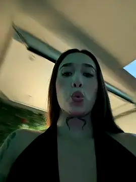 Snapshot of Annavyx chatting on November 27, 2025, 8:22 pm Annavyx online show from November 27, 2025, 8:22 pm