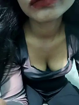 Zoyaa-Zubair online show from April 28, 2026, 7:08 pm