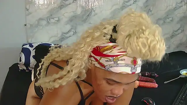 Snapshot of SexyZuluBarbie chatting on March 27, 2026, 10:26 am SexyZuluBarbie online show from March 27, 2026, 10:26 am