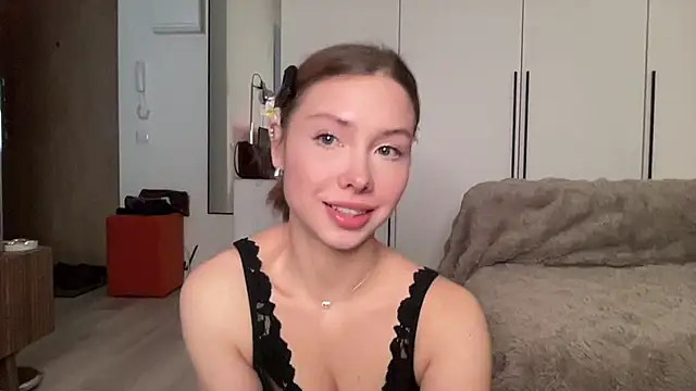 Snapshot of girlfromblushland chatting on January 7, 2026, 12:07 pm girlfromblushland online show from January 7, 2026, 12:07 pm