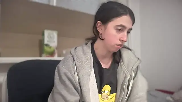 Aphr0ditee online show from April 21, 2026, 2:45 pm