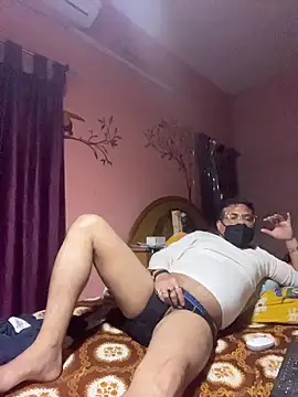 Saxymood1111 online show from February 19, 2026, 8:38 pm