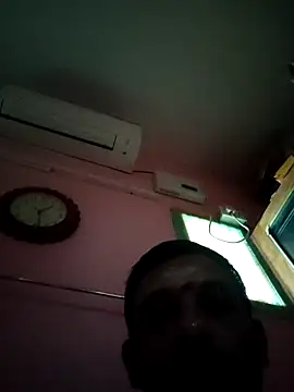 Snapshot of smgrtamil chatting on December 1, 2025, 7:46 am smgrtamil online show from December 1, 2025, 7:46 am