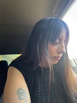 Mia fiire online show from March 21, 2026, 9:07 pm