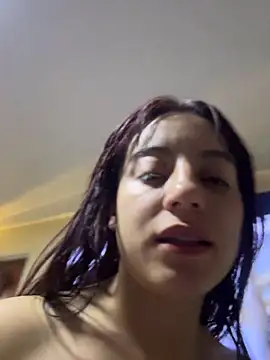 Snapshot of Mia_fiire chatting on June 25, 2026, 5:12 am Mia fiire online show from June 25, 2026, 5:12 am