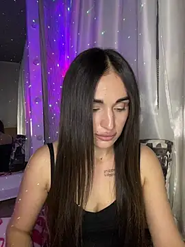 MonikaSi online show from April 18, 2026, 4:44 pm