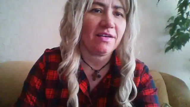 ClaireShannon online show from January 15, 2026, 1:16 pm