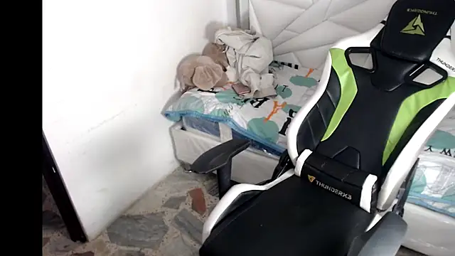 Lil babyyy  online show from January 8, 2026, 4:37 am