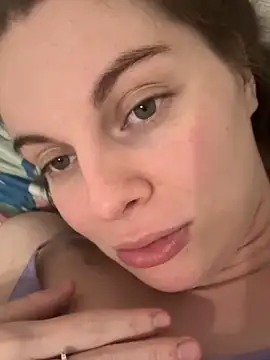 Snapshot of d0uble_trouble chatting on March 6, 2026, 10:17 pm d0uble trouble online show from March 6, 2026, 10:17 pm