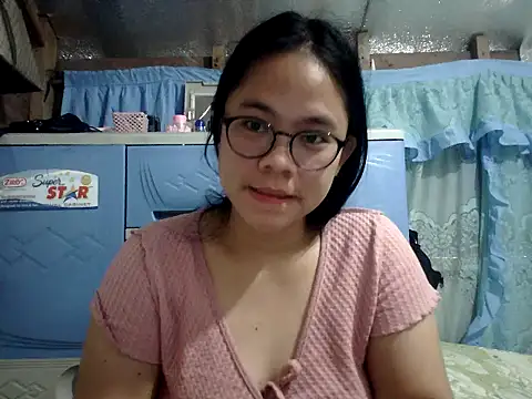 Snapshot of xxdreamgirl69 chatting on June 19, 2026, 11:08 pm xxdreamgirl69 online show from June 19, 2026, 11:08 pm
