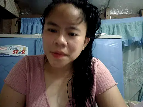 Snapshot of xxdreamgirl69 chatting on June 30, 2026, 10:33 pm xxdreamgirl69 online show from June 30, 2026, 10:33 pm