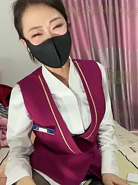 youyou-baby999 online show from February 13, 2026, 3:46 am