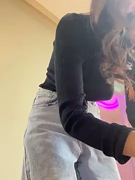 cordeliawow online show from December 17, 2025, 6:08 am