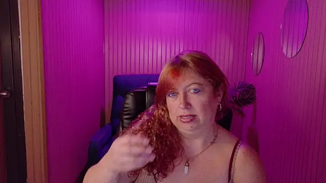 Snapshot of MilfArlet chatting on June 2, 2026, 1:46 pm MilfArlet online show from June 2, 2026, 1:46 pm