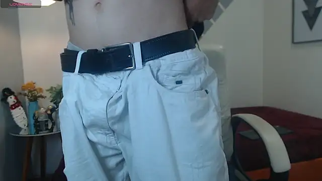 Snapshot of LucassSmith11 chatting on February 24, 2026, 4:05 pm LucassSmith11 online show from February 24, 2026, 4:05 pm