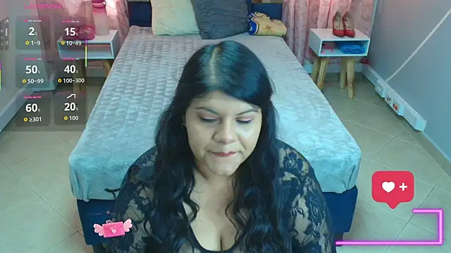 Snapshot of Natasha_Saenz__ chatting on December 3, 2025, 1:31 pm Natasha Saenz online show from December 3, 2025, 1:31 pm