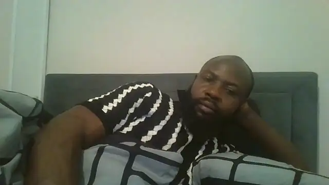 Snapshot of smartfuck777 chatting on February 2, 2026, 7:23 pm smartfuck777 online show from February 2, 2026, 7:23 pm