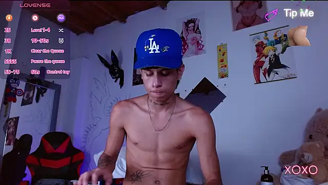 Jake beach  online show from April 18, 2026, 7:07 pm