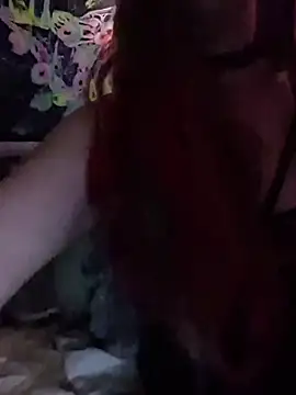 Snapshot of spunfoxxx chatting on June 19, 2026, 11:19 pm spunfoxxx online show from June 19, 2026, 11:19 pm