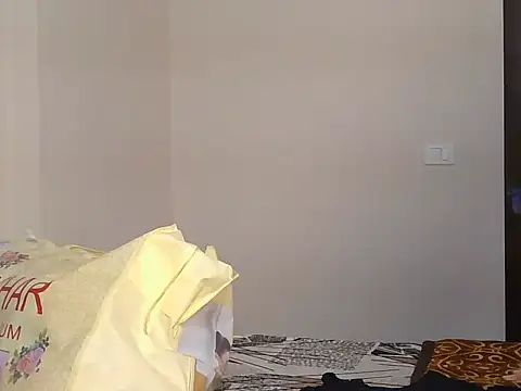 Piyyuu online show from February 26, 2026, 11:31 am