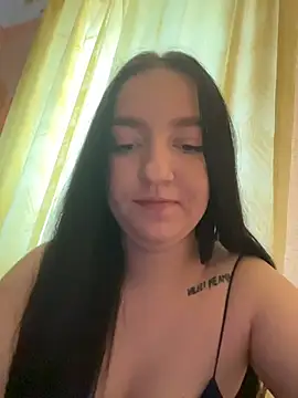 Snapshot of DianazLove1 chatting on January 15, 2026, 7:35 am DianazLove1 online show from January 15, 2026, 7:35 am