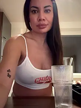 AsianDreamx online show from January 11, 2026, 7:19 pm