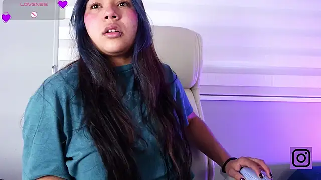 Mylarossi online show from April 12, 2026, 2:22 pm