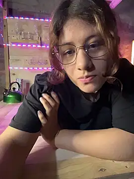 dakota021 online show from March 9, 2026, 2:37 am