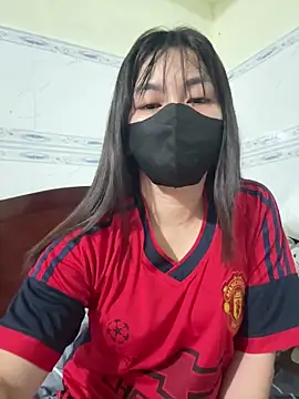 Snapshot of MintShow18 chatting on February 5, 2026, 12:21 pm MintShow18 online show from February 5, 2026, 12:21 pm