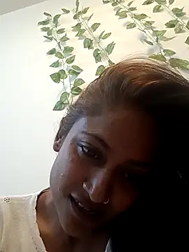 Snapshot of dusky_diva_d chatting on February 1, 2026, 5:22 pm dusky diva d online show from February 1, 2026, 5:22 pm
