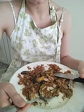 Amy01112 online show from June 2, 2026, 11:56 am