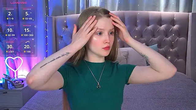 LilianHoward online show from March 20, 2026, 11:59 am