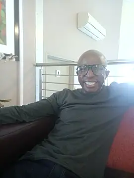 ShadowWorker777 online show from January 9, 2026, 2:20 pm