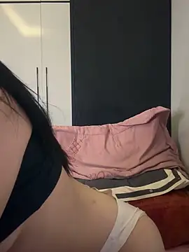 MGirlCute online show from December 13, 2025, 8:58 pm