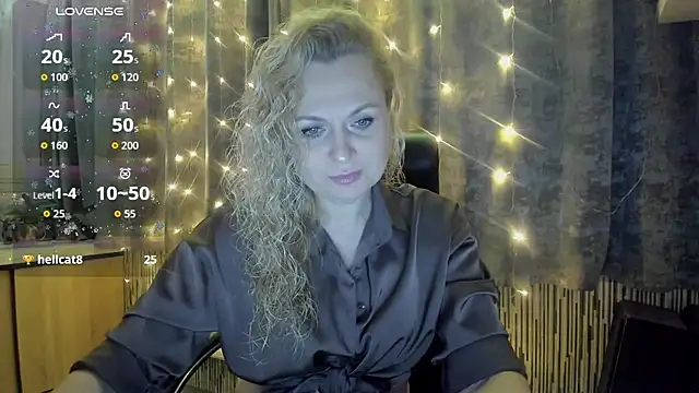 LanaLight x online show from January 11, 2026, 4:56 pm