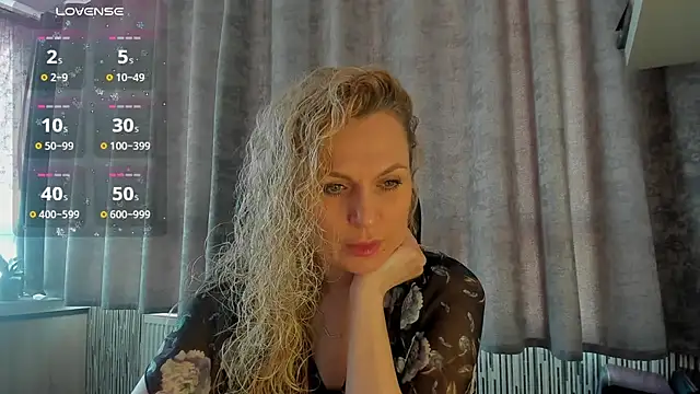 LanaLight x online show from February 25, 2026, 12:37 pm