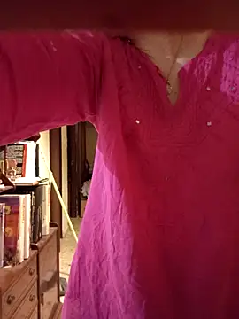 gatitachula93 online show from March 23, 2026, 8:24 pm