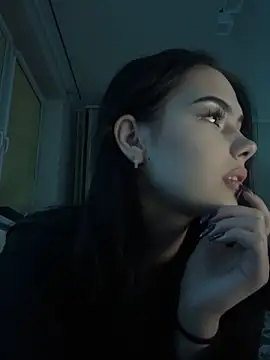 KaroSweet69 online show from December 1, 2025, 9:31 pm