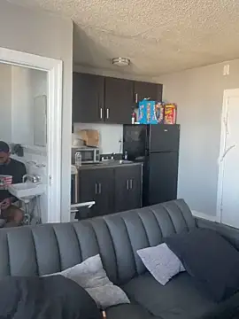 Phashotkid2 online show from December 1, 2025, 4:01 pm