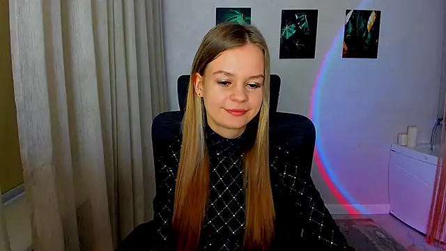 MidnighteAura online show from March 20, 2026, 3:33 am