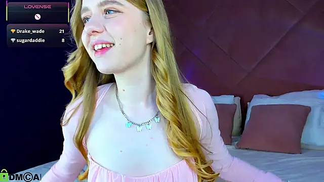 Snapshot of Victori_Fox chatting on January 14, 2026, 1:11 am Victori Fox online show from January 14, 2026, 1:11 am