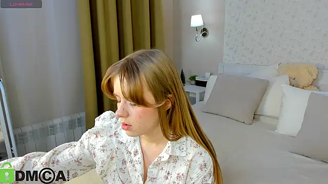 Victori Fox online show from February 6, 2026, 12:59 am