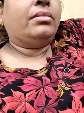 Sexey-Model21 online show from April 24, 2026, 5:15 pm