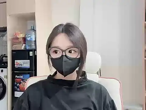 Yuyu-baobei online show from February 14, 2026, 3:31 pm