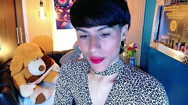 Snapshot of StormLuxX chatting on April 20, 2026, 1:25 pm StormLuxX online show from April 20, 2026, 1:25 pm