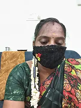 Snapshot of Tamil_Pallavi chatting on June 9, 2026, 5:46 pm Tamil Pallavi online show from June 9, 2026, 5:46 pm